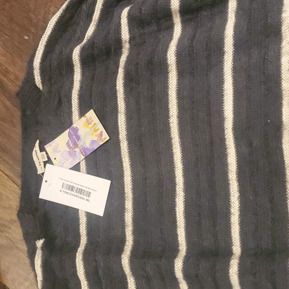 Boutique Brand Fuzzy sweater with Textured stripes. Nwt - Picture 2 of 3
